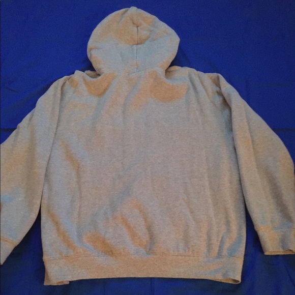 Gray Disneyland sweater - Picture 4 of 6